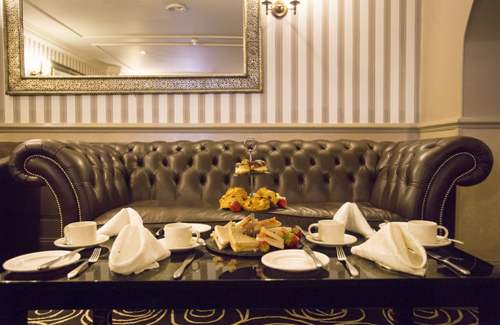 Chesterfield Lounge.