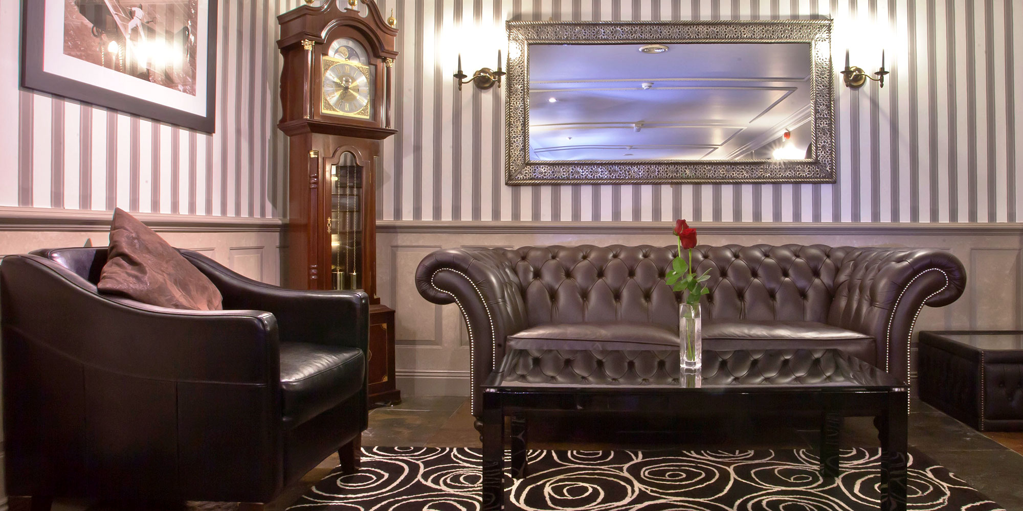 The Chesterfield Lounge Bar.