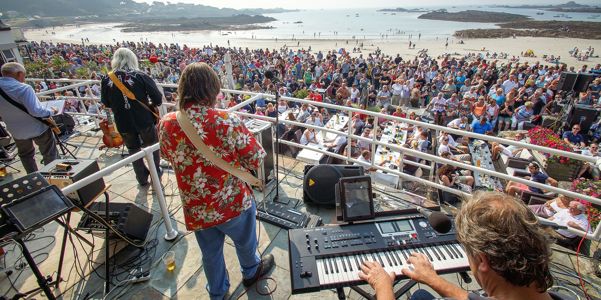 Cobo Bay balcony gigs.