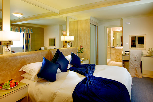 Standard twin double bedroom.