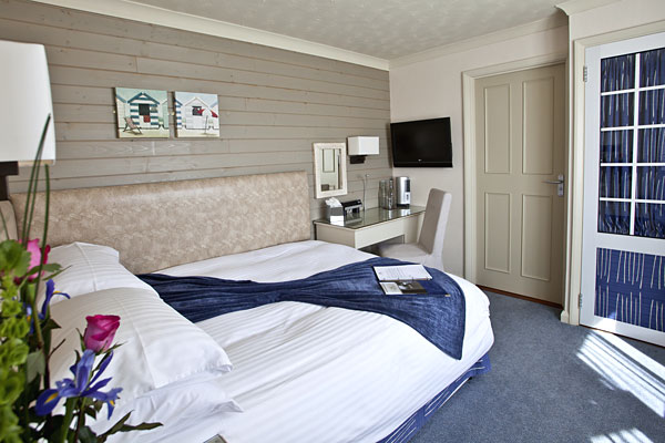 Superior single room.